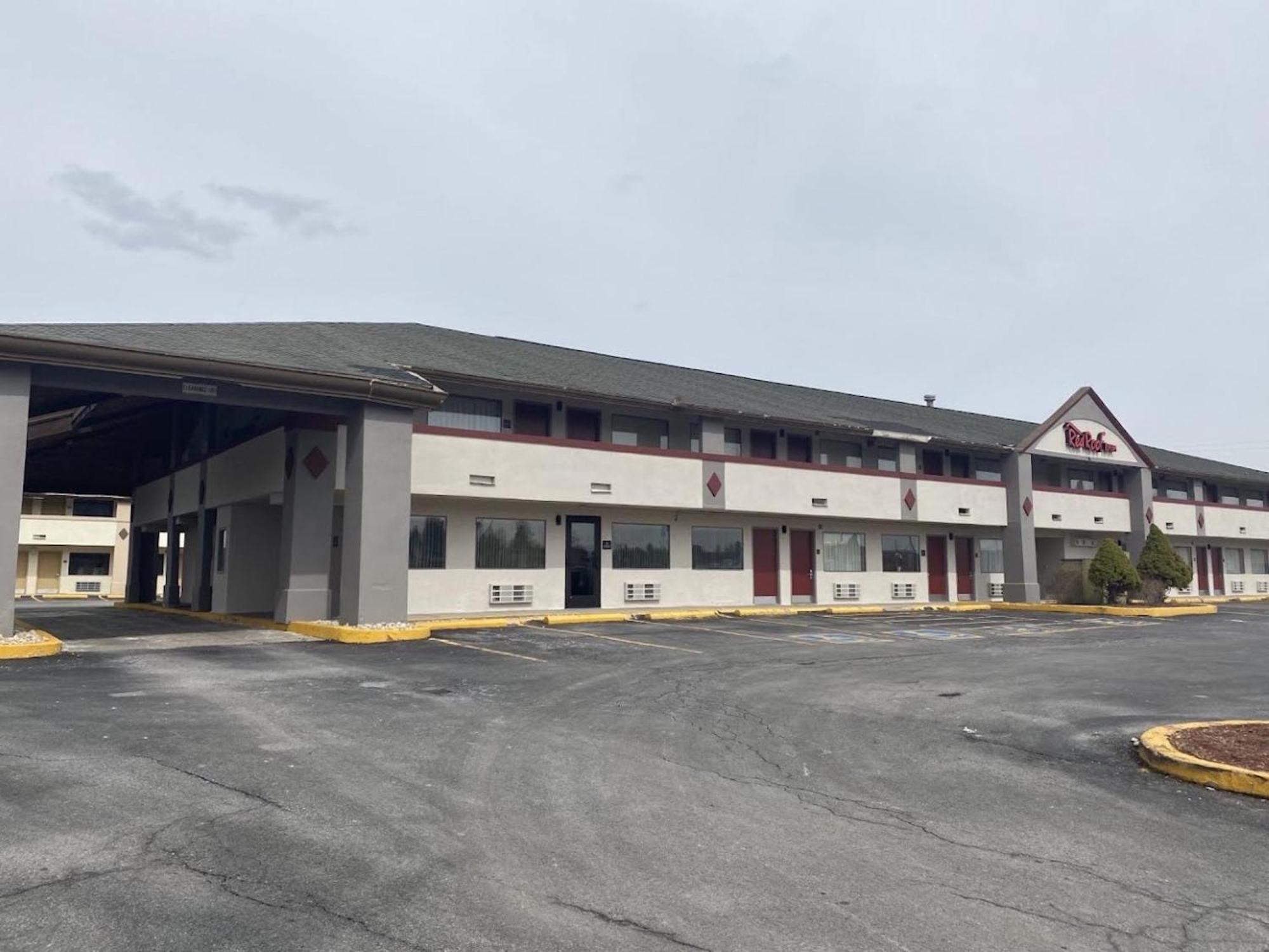 Red Roof Inn Somerset, Pa Exterior photo